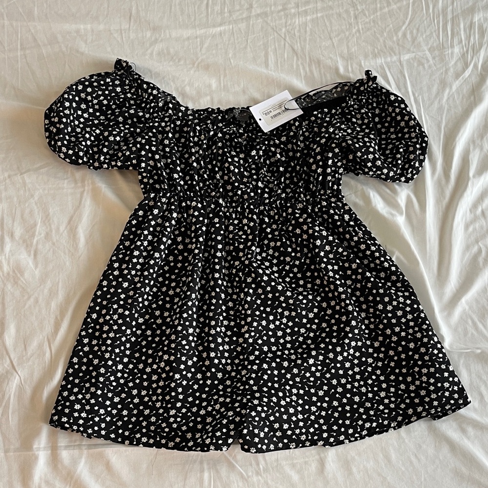 Dress Forum Black Floral Smocked Puff-Sleeve Mini Romper